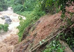 Lào Cai, Thái Nguyên ngập sâu do mưa lớn 