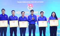  Hơn 10 tỉ đồng hỗ trợ thiếu nhi có hoàn cảnh khó khăn 