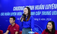  Hai học sinh tiểu học đạt điểm tuyệt đối thi TOEFL Junior 