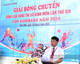 Tuyển thủ nông dân đập bóng đầy uy lực, tạo nên giải chuyền &quot;Bông lúa vàng&quot; hấp dẫn nhất Hải Dương  第1张