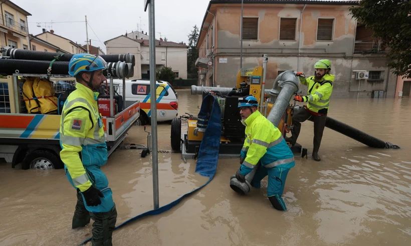  Bão Boris càn quét nhiều vùng của Italy, 1.000 người phải đi sơ tán 第1张