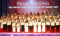  Một lớp 40 học sinh đều đậu đại học, nhiều trường thuộc top đầu cả nước 