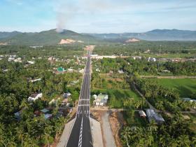 Mê mẩn tuyến đường 7km trị giá gần 800 tỷ đồng đi xuyên rặng dừa, vừa khánh thành tại Bình Định  第2张