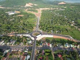 Mê mẩn tuyến đường 7km trị giá gần 800 tỷ đồng đi xuyên rặng dừa, vừa khánh thành tại Bình Định  第5张