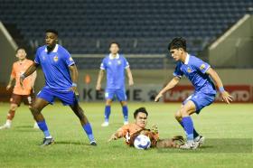 Cầu thủ 16 tuổi của HAGL ghi bàn trong ngày chào sân chơi V.League