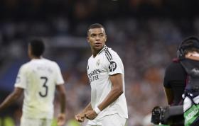 Mbappe nhận tin xấu trong khiếu nại đòi tiền từ PSG