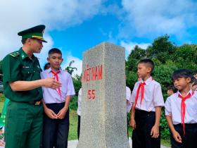 Tiết học biên cương khơi dậy tinh thần yêu nước trong thế hệ trẻ  第5张