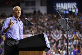  Cựu Tổng thống Mỹ Obama ‘xắn tay’ giúp bà Harris 