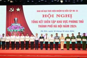 Tổng kết diễn tập Khu vực phòng thủ Thành phố Hà Nội năm 2024  第11张