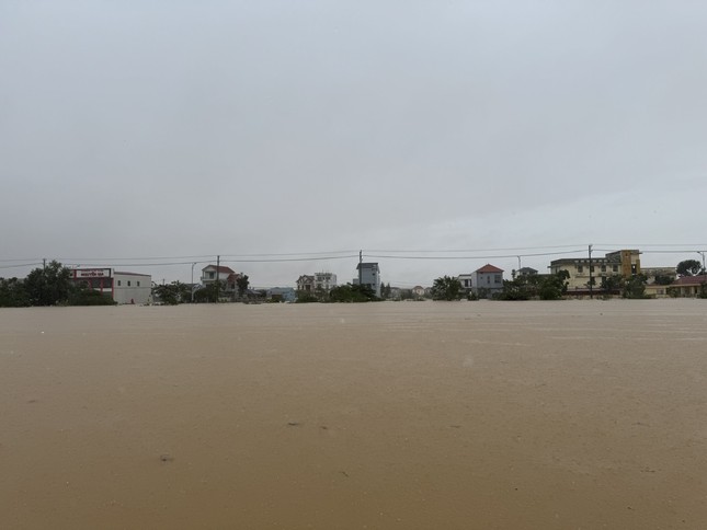  Bão Trà Mi gây mưa lớn hơn bão YAGI 第1张