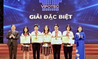  Đoàn đại biểu Việt Nam trình diễn màn cổ động và giới thiệu quốc gia trên Tàu Thanh niên Đông Á - Nhật Bản 2024 第16张