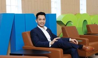  CEO Ngân hàng Quân đội hát nhảy &apos;Bên trên tầng lầu&apos; gây sốt 